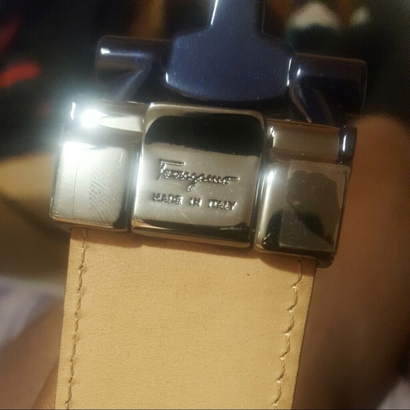 { Salvatore Ferragamo }Gancini Matte Belt - Picture 4 of 4